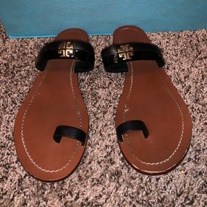 Black Tory Burch Jolie sandals!